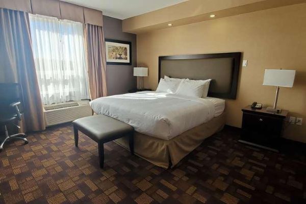 BEST WESTERN HARVEST INN AND S (Grand Forks)